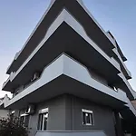 Nas Vila